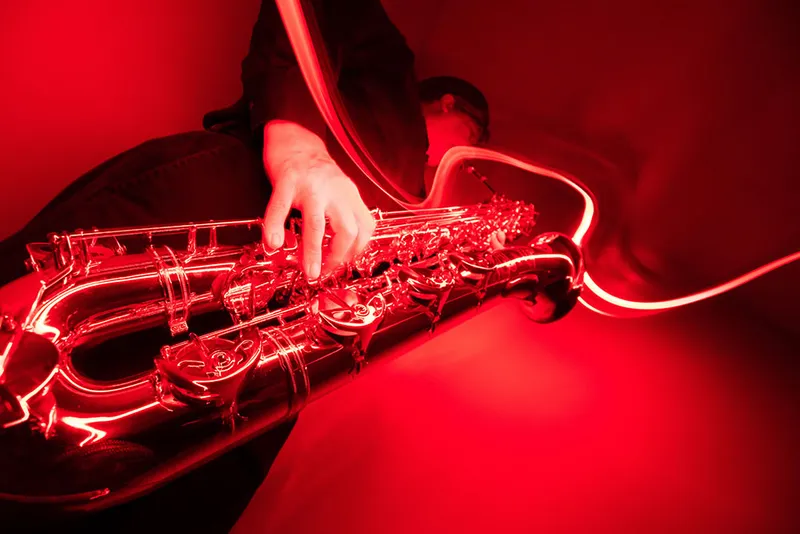 I really light up when I play. Photo by <a href='https://www.instagram.com/p/CP0eqQ3BHZf/'>Julia</a>.